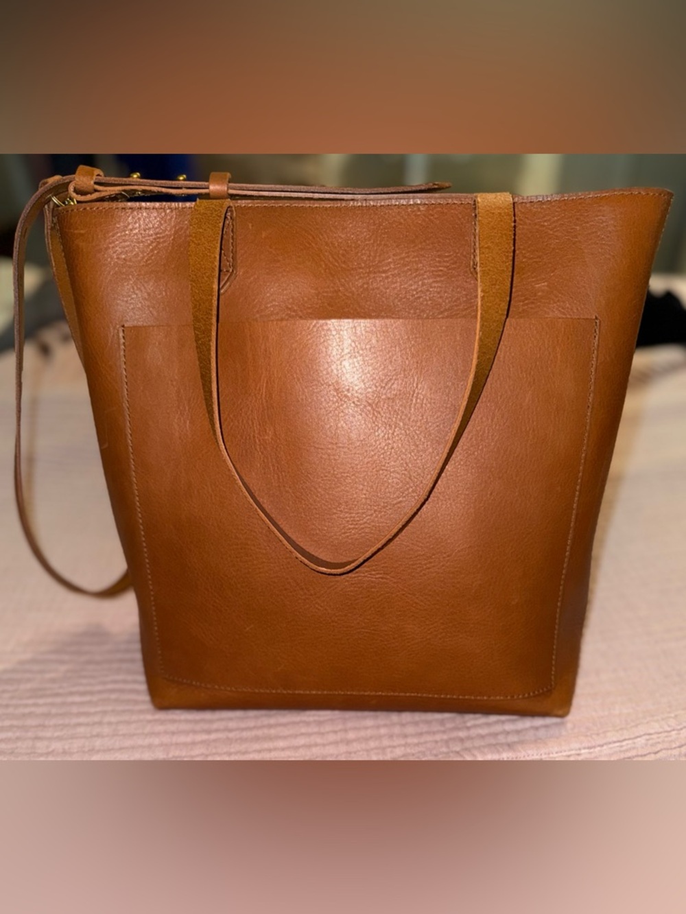 Madewell Zip-Top Medium Transport Leather Tote with Adjustable Strap- Like New - Picture 2 of 16